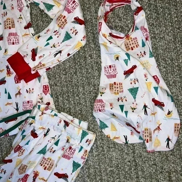 CHRISTMAS MATCHING FAMILY PJS - Picture 4 of 9